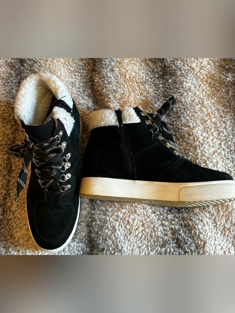 Steve Madden Black Faux-Shearling Lace-Up Wedge Boots